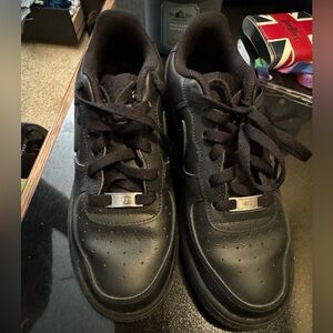 Air Force 1 black 6.5Y
